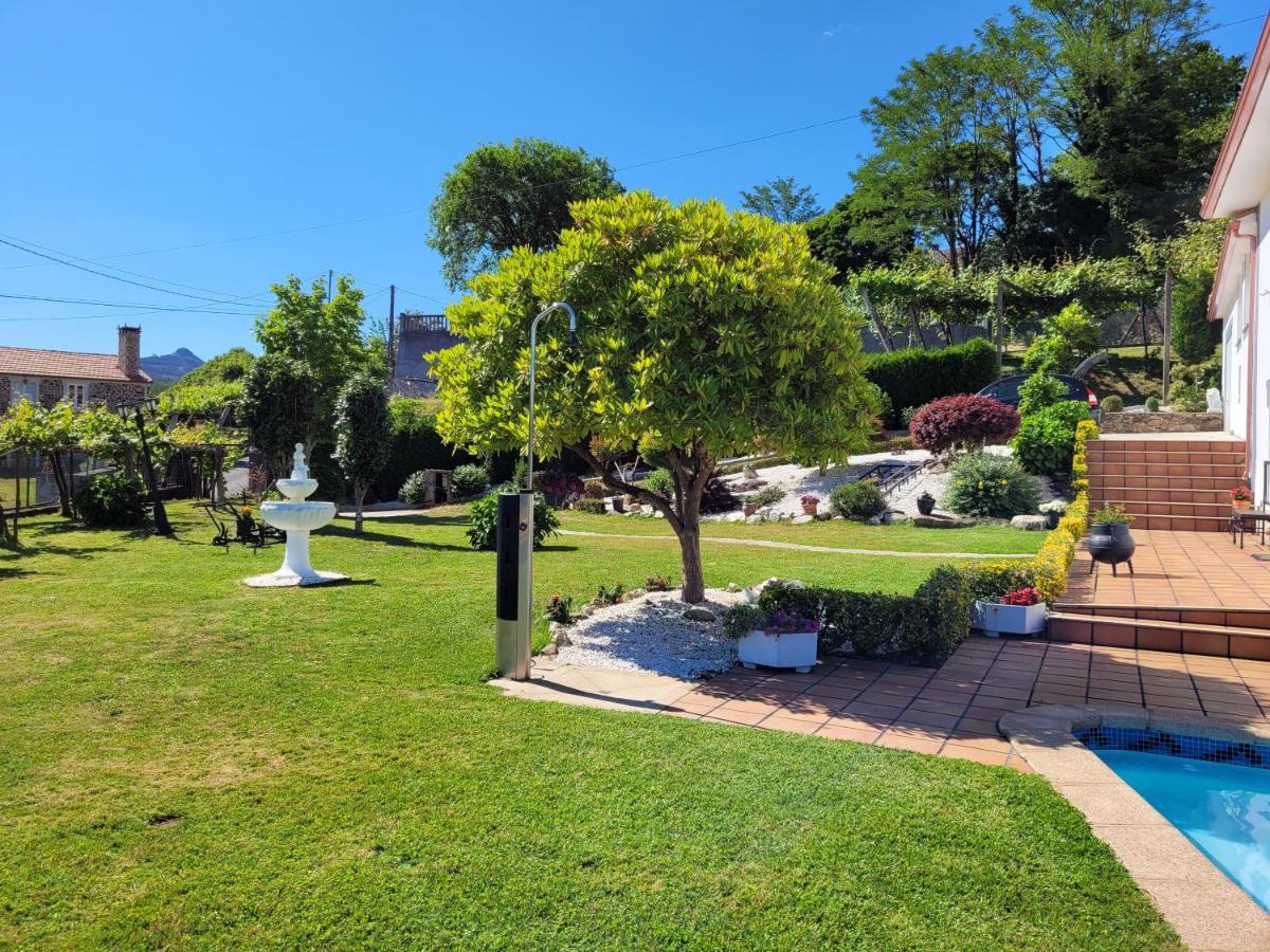 Casa Tarrio Con Piscina - Santiago De Compostela Villa Boqueixon Bagian luar foto