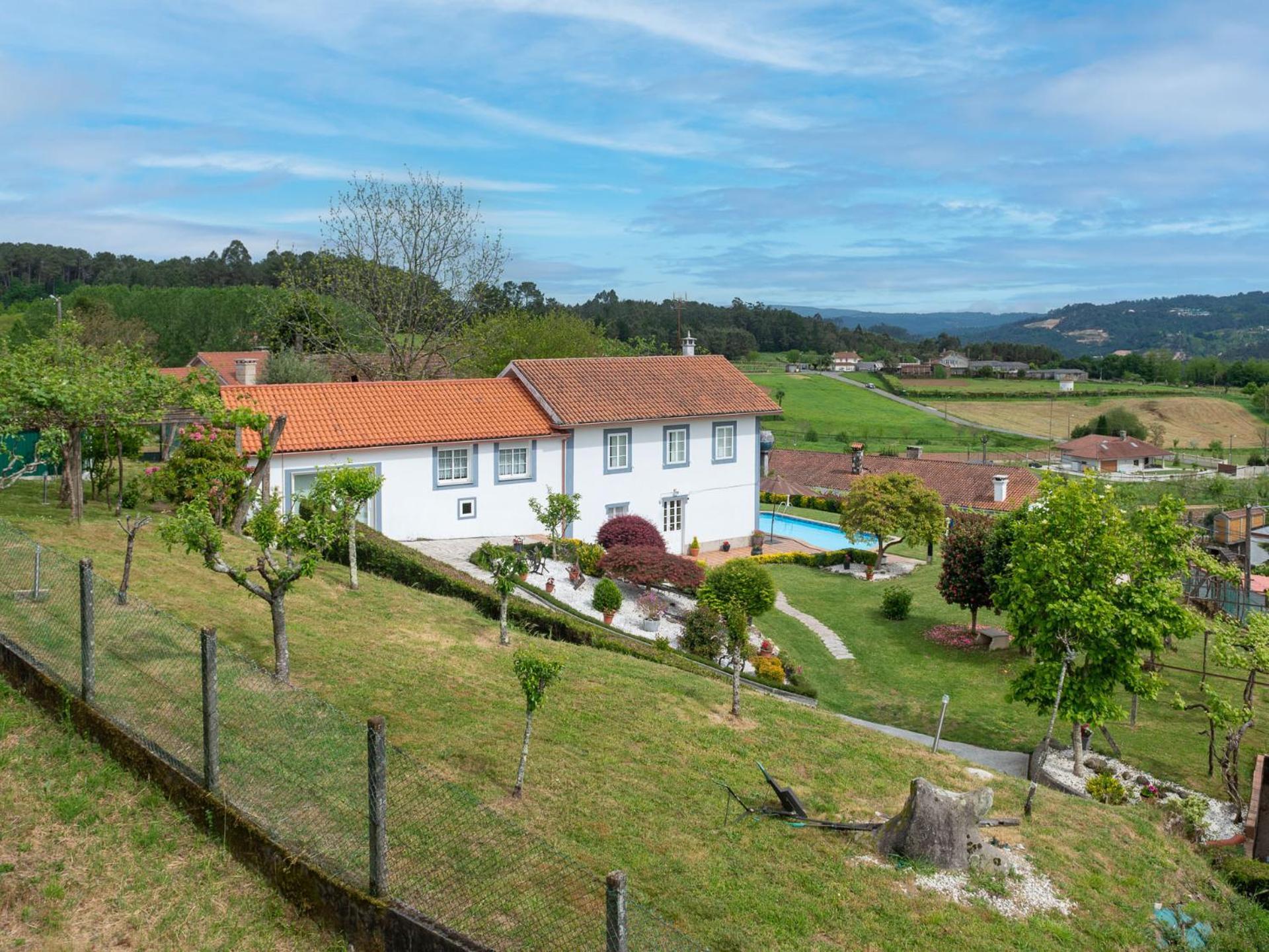Casa Tarrio Con Piscina - Santiago De Compostela Villa Boqueixon Bagian luar foto
